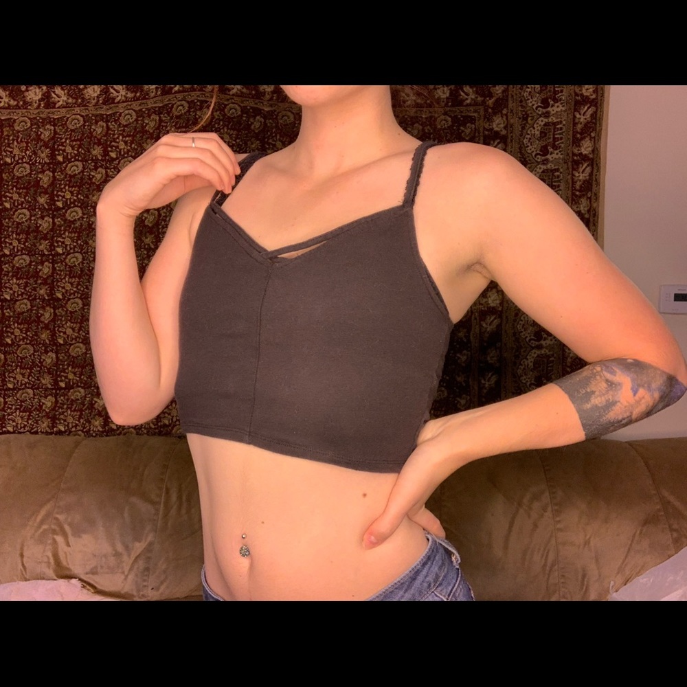 SUPER Soft Cross Front Crop Top